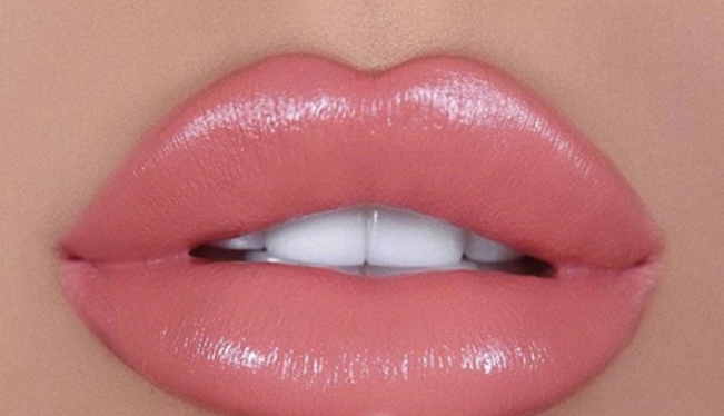 Jubilant – Bubblegum Pink Lip Gloss | Lip Gloss Makeup Products | Nettybird